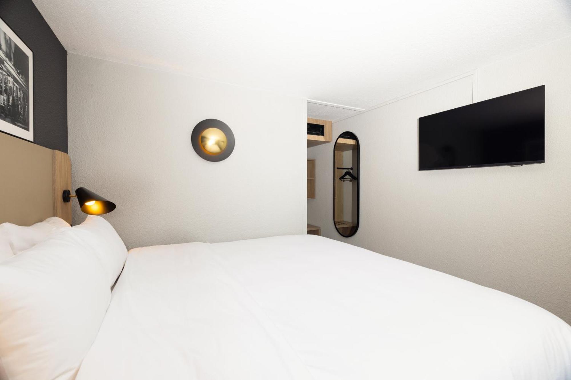 Hotel Campanile Prime - Nimes Centre Zewnętrze zdjęcie